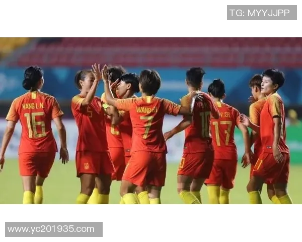 中国与香港足球赛精彩直播全程回顾与分析尽在这里 中国与香港足球赛精彩直播全程回顾与分析尽在这里